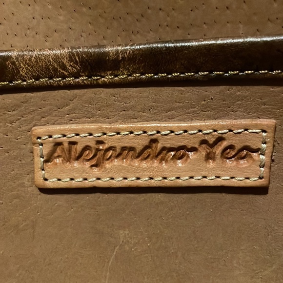 Alejandro Yeo bag - Picture 5 of 6